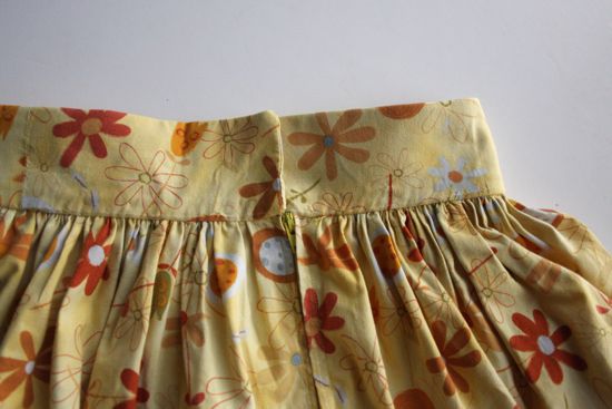 yellow skirt waistband