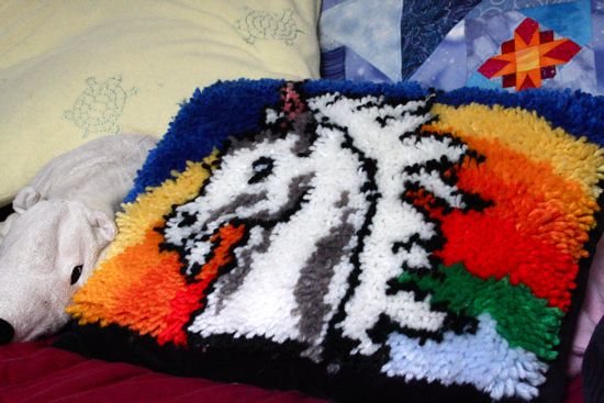 latch-hook unicorn rug... from the 80s!