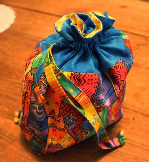 drawstring baggie!